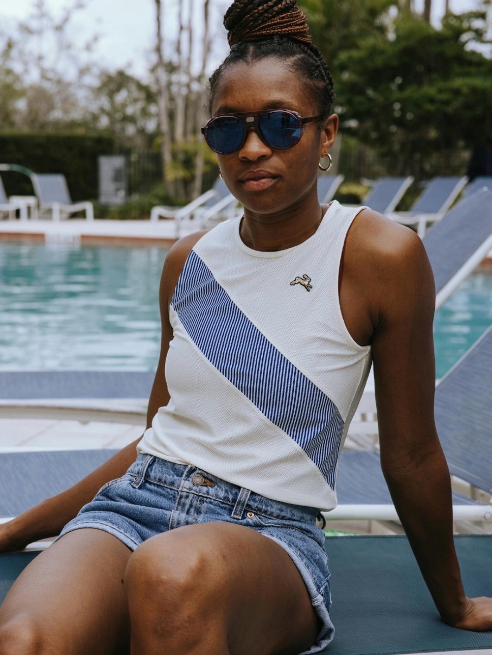 Tracksmith Van Cortlandt Singlet White with Blue Stripe
